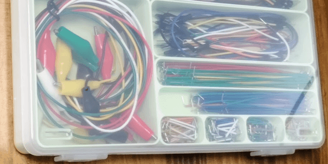 SIKIRI0 + Bento3Dで、ジャンパーワイヤを整理